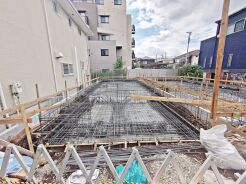 今なら建築中の住まいをご覧いただけます。構造体の質問もお気軽に。
