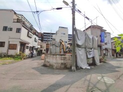 前面道路含む現地写真
