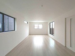 家族団らんの時間も増えそうなくつろぎのLDK。