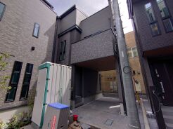 今なら建築中の住まいをご覧いただけます。構造体の質問もお気軽に。