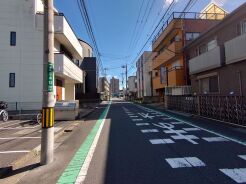 前面道路含む現地写真
