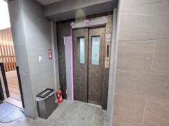 エレベーター