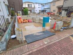 1号棟 今なら建築中の住まいをご覧いただけます。構造体の質問もお気軽に。

