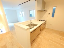 家族団らんの時間も増えそうなくつろぎのＬＤＫ。
