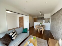 リビングダイニング