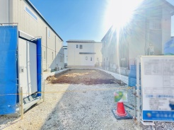 基礎から完成済みの住まいまで、各工程をご確認いただけます。
