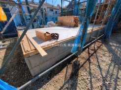 川口市長蔵２丁目