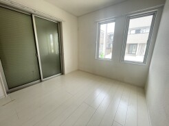 ご家族みんながゆったりくつろげる広々リビング。
