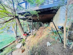 現地のご見学予約もスタートしました。周辺で売りに出ている物件も沢山御座います。まとめてご見学ができますのでお気軽にお申しつけください。
