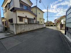 現地のご見学予約もスタートしました。周辺で売りに出ている物件も沢山御座います。まとめてご見学ができますのでお気軽にお申しつけください。