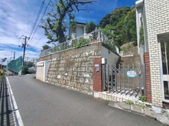 三鷹市大沢４丁目