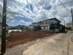 広々とした開放感がある敷地です。現地のご見学予約スタートしました。