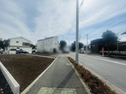 周辺のエリアで他にも沢山売りに出ている物件があります。インターネット掲載前の情報などもありますのでお気軽にお問合せください。まとめてご見学できます。
