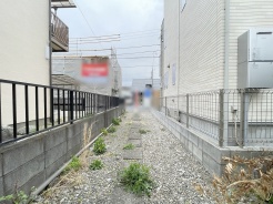 周辺のエリアで他にも沢山売りに出ている物件があります。インターネット掲載前の情報などもありますのでお気軽にお問合せください。まとめてご見学できます。
