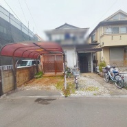 周辺のエリアで他にも沢山売りに出ている物件があります。インターネット掲載前の情報などもありますのでお気軽にお問合せください。まとめてご見学できます。
