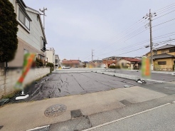 現地のご見学予約もスタートしました。周辺で売りに出ている物件も沢山御座います。まとめてご見学ができますのでお気軽にお申しつけください。
