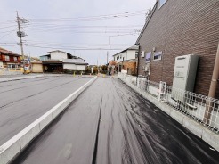 周辺のエリアで他にも沢山売りに出ている物件があります。インターネット掲載前の情報などもありますのでお気軽にお問合せください。まとめてご見学できます。
