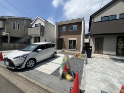三鷹市大沢１丁目