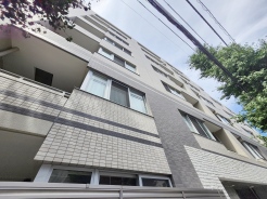 現地のご見学予約もスタートしました。周辺で売りに出ている物件も沢山御座います。まとめてご見学ができますのでお気軽にお申しつけください。
