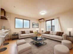 本画像はCGで作成しており、実際に現地に家具は置かれておりません。また、価格に家具は含まれておりません。
