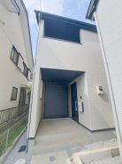 建物が完成しましたので室内のご見学予約スタート。当日のご見学予約も大歓迎です。お気軽にご連絡ください。他にもインターネットに掲載していない情報も沢山ありますので、比較で併せてご見学ができます。
