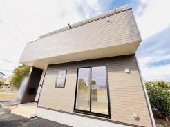 建物が完成しましたので室内のご見学予約スタート。当日のご見学予約も大歓迎です。お気軽にご連絡ください。他にもインターネットに掲載していない情報も沢山ありますので、比較で併せてご見学ができます。
