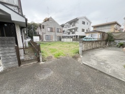 白馬グループの白馬建設にて、プラン作成、イメージパース作成を数日で行えます。　希望の間取りはどの位の大きさか？、一体どの位の広さの土地が適切か？まずはたたき台のプランと見積りを作りましょう、担当者へお申しつけください。

