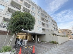 現地のご見学予約もスタートしました。周辺で売りに出ている物件も沢山御座います。まとめてご見学ができますのでお気軽にお申しつけください。