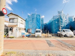 周辺のエリアで他にも沢山売りに出ている物件があります。インターネット掲載前の情報などもありますのでお気軽にお問合せください。まとめてご見学できます。
