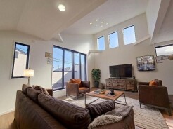 本画像はCGで作成しており、実際に現地に家具は置かれておりません。また、価格に家具は含まれておりません。
