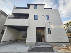 建物が完成しましたので室内のご見学予約スタート。当日のご見学予約も大歓迎です。お気軽にご連絡ください。他にもインターネットに掲載していない情報も沢山ありますので、比較で併せてご見学ができます。
