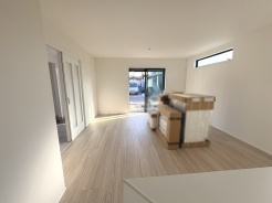 家族みんなが集まるリビング。広さを重視した家族全員が集まれるリビングは、住む上で大事な空間になります。
