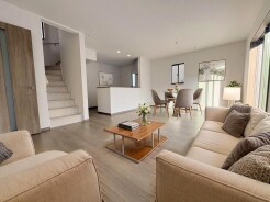 本画像はCGで作成しており、実際に現地に家具は置かれておりません。また、価格に家具は含まれておりません。
