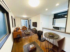 本画像はCGで作成しており、実際に現地に家具は置かれておりません。また、価格に家具は含まれておりません。
