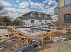 現地のご見学予約もスタートしました。周辺で売りに出ている物件も沢山御座います。まとめてご見学ができますのでお気軽にお申しつけください。
