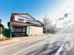 白馬グループの白馬建設にて、プラン作成、イメージパース作成を数日で行えます。　希望の間取りはどの位の大きさか？、一体どの位の広さの土地が適切か？まずはたたき台のプランと見積りを作りましょう、担当者へお申しつけください。
