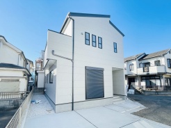 建物が完成しましたので室内のご見学予約スタート。当日のご見学予約も大歓迎です。お気軽にご連絡ください。他にもインターネットに掲載していない情報も沢山ありますので、比較で併せてご見学ができます。
