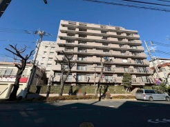 「久米川」駅4分の魅力的なロケーション。令和6年に大規模修繕を実施したマンションです。