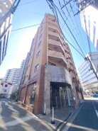 現地のご見学予約もスタートしました。周辺で売りに出ている物件も沢山御座います。まとめてご見学ができますのでお気軽にお申しつけください。
