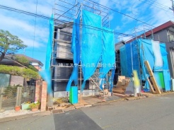 周辺のエリアで他にも沢山売りに出ている物件があります。インターネット掲載前の情報などもありますのでお気軽にお問合せください。まとめてご見学できます。
