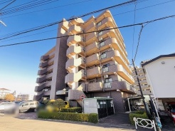 現地のご見学予約もスタートしました。周辺で売りに出ている物件も沢山御座います。まとめてご見学ができますのでお気軽にお申しつけください。
