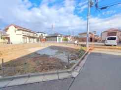 現地のご見学予約もスタートしました。周辺で売りに出ている物件も沢山御座います。まとめてご見学ができますのでお気軽にお申しつけください。
