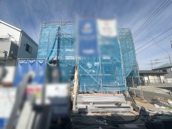 周辺のエリアで他にも沢山売りに出ている物件があります。インターネット掲載前の情報などもありますのでお気軽にお問合せください。まとめてご見学できます。
