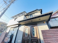 現地のご見学予約もスタートしました。周辺で売りに出ている物件も沢山御座います。まとめてご見学ができますのでお気軽にお申しつけください。
