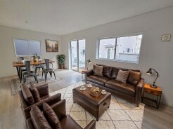 本画像はCGで作成しており、実際に現地に家具は置かれておりません。また、価格に家具は含まれておりません。
