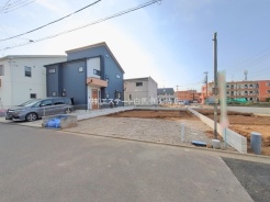 現地のご見学予約もスタートしました。周辺で売りに出ている物件も沢山御座います。まとめてご見学ができますのでお気軽にお申しつけください。
