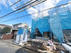 現地のご見学予約もスタートしました。周辺で売りに出ている物件も沢山御座います。まとめてご見学ができますのでお気軽にお申しつけください。
