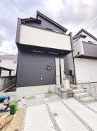 建物が完成しましたので室内のご見学予約スタート。当日のご見学予約も大歓迎です。お気軽にご連絡ください。他にもインターネットに掲載していない情報も沢山ありますので、比較で併せてご見学ができます。
