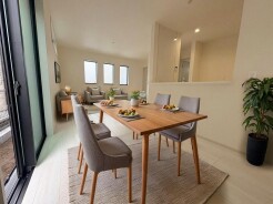 本画像はCGで作成しており、実際に現地に家具は置かれておりません。また、価格に家具は含まれておりません。
