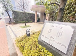 周辺のエリアで他にも沢山売りに出ている物件があります。インターネット掲載前の情報などもありますのでお気軽にお問合せください。まとめてご見学できます。
